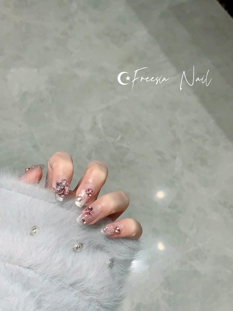 20+ Mẫu Nail Sinh Nhật Đẹp Nhất 2025 Bạn Không Nên Bỏ Lỡ 25 Mau Mong Sinh Nhat Form Vuong Ngan