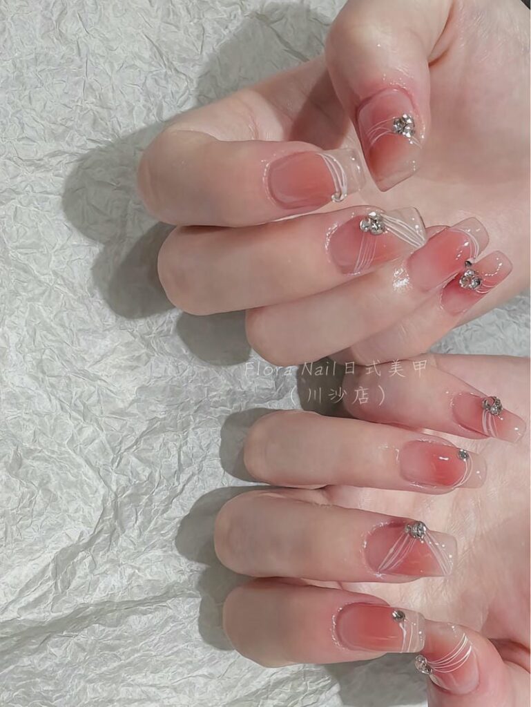 20+ Mẫu Nail Sinh Nhật Đẹp Nhất 2025 Bạn Không Nên Bỏ Lỡ 3 Mau Mong Sinh Nhat Mau Hong Thach Ket Hop Hieu Ung Ombre 769x1024