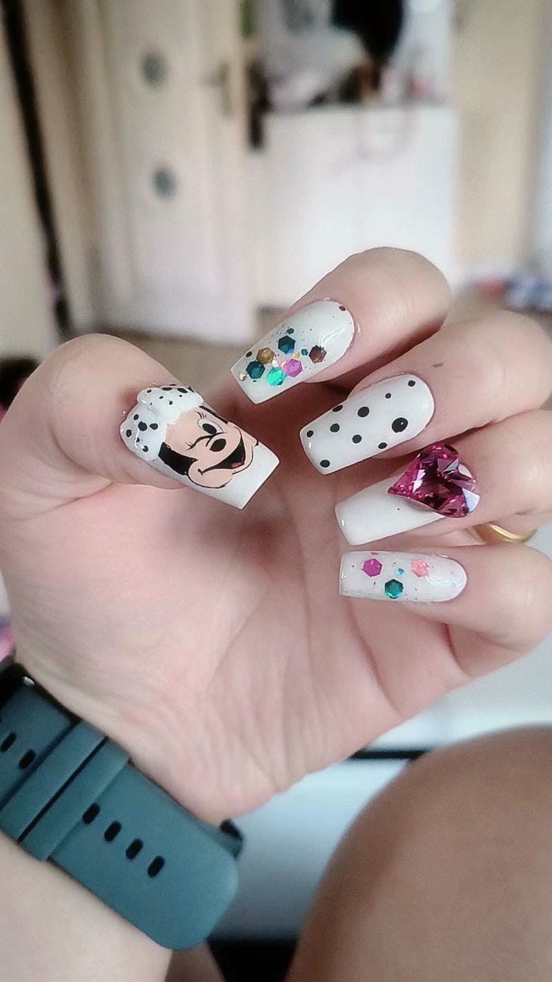 59+ mẫu nail chuột Mickey dễ thương, nổi bật cho nàng mê hoạt hình 11 Mau Nail Mickey An Nhu Sang Tay