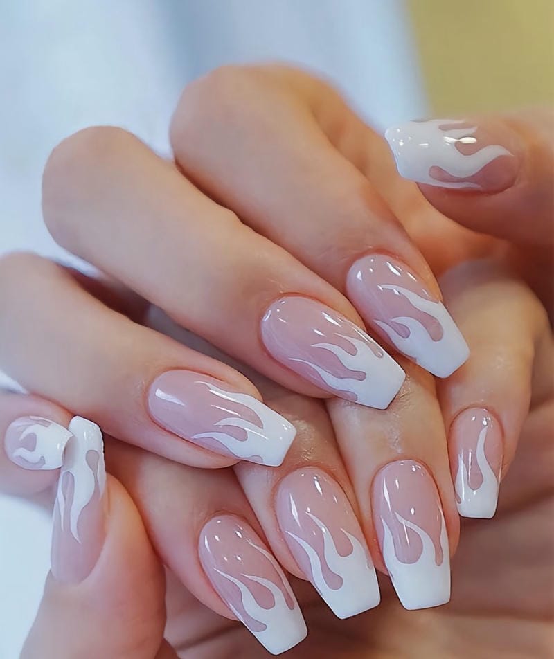 20+ mẫu nail ngọn lửa độc đáo, cá tính cực cháy cho nàng phá cách 7 Mau Nail Ngon Lua Mau Trang Don Gian