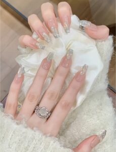 Mẫu Nail Vỏ Sò Ngọc Trai: 30+ Thiết Kế Sang Trọng Cho Nàng 7 Mau Nail Vo So Ngoc Trai (12)
