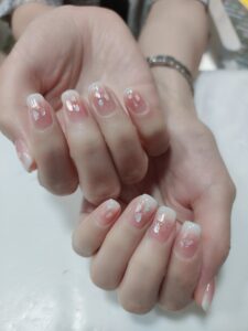 Mẫu Nail Vỏ Sò Ngọc Trai: 30+ Thiết Kế Sang Trọng Cho Nàng 14 Mau Nail Vo So Ngoc Trai (5)