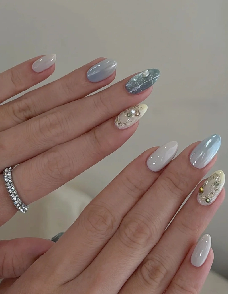 30 Mẫu nail xanh dương pastel nhẹ nhàng cho nàng bánh bèo 19 Nail Xanh Duong 30
