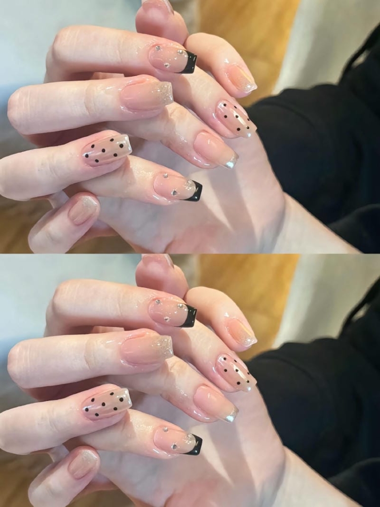 Top 10 mẫu nail chấm bi trẻ trung, sang chảnh hot nhất hiện nay 2 Mau Mong Cham Bi Dep Don Gian