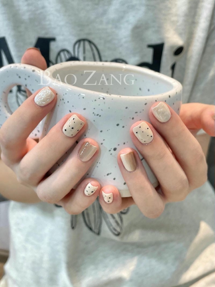 30+ mẫu nail trứng cút độc lạ sáng tạo cho các chị em 2 Mau Mong Ve Trung Cut Mix Mau Don Gian