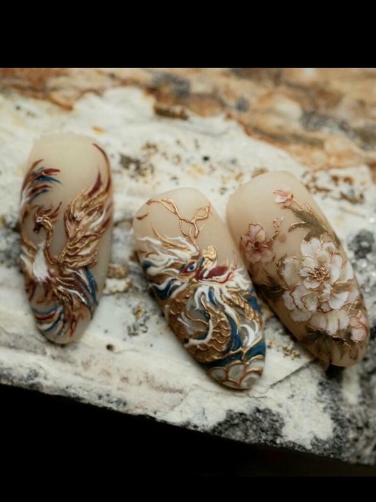 20+ Mẫu nail hình con rồng sang chảnh, độc đáo nhất 5 Mau Nail Con Rong Ket Hop Vien Trang Guong Noi 767x1024