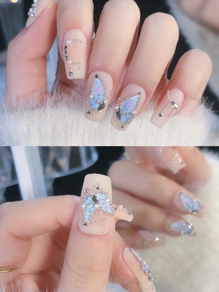 Top 25 mẫu nail bướm vẽ xinh đẹp, quyến rũ và ấn tượng 22 Mau Nail Ve Buom Mau Xanh Ket Hop Dinh Da Nhe Nhang