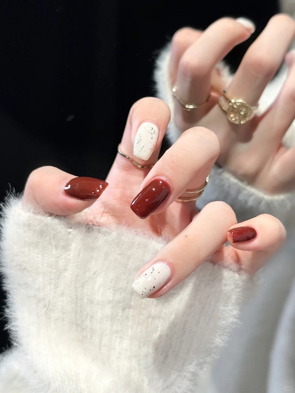 🌺 Mẫu Nail Đỏ Trắng – Sự Kết Hợp “Cháy Phết” Cho Mọi Phong Cách 🌺 11 Nail Do Trang Danh Cho Co Dau Tre Trung