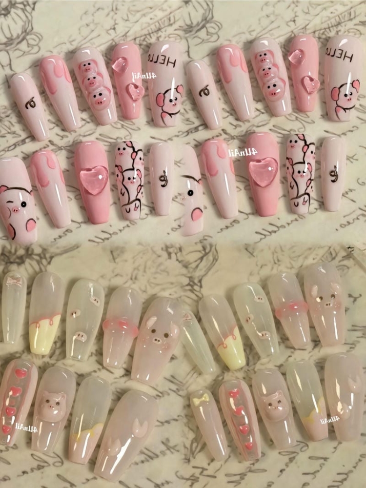 Gợi ý các mẫu nail hình con heo ủn ỉn xinh xắn, đáng yêu 5 Nhung Mau Nail Con Heo Cute