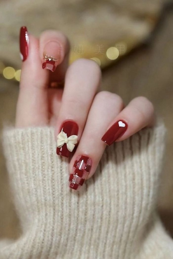 92+Mẫu nail màu đỏ rượu cá tính thu hút 15 Mau Nail Don Gian Sang Trong Mau Do