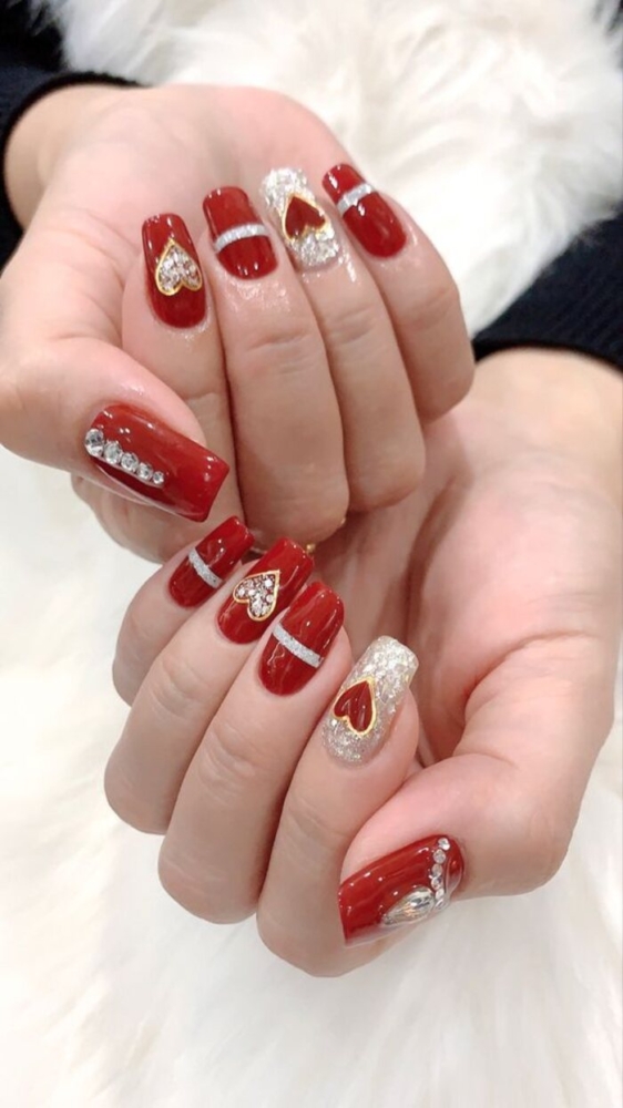 92+Mẫu nail màu đỏ rượu cá tính thu hút 12 Mong Do Trang