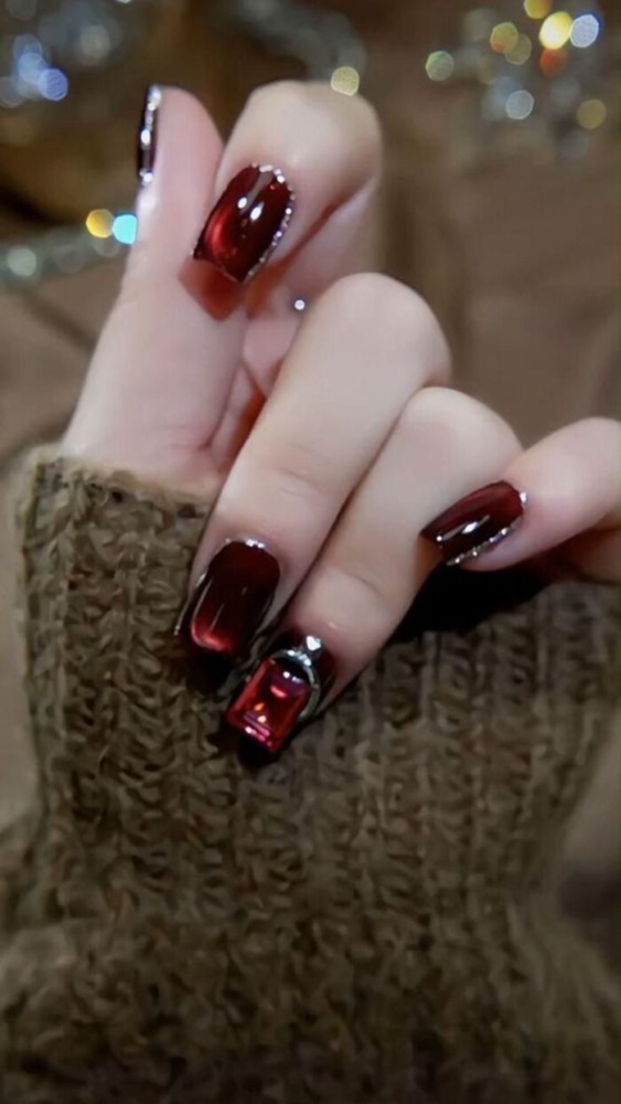 92+Mẫu nail màu đỏ rượu cá tính thu hút 11 Mong Tay Dep Mau Do