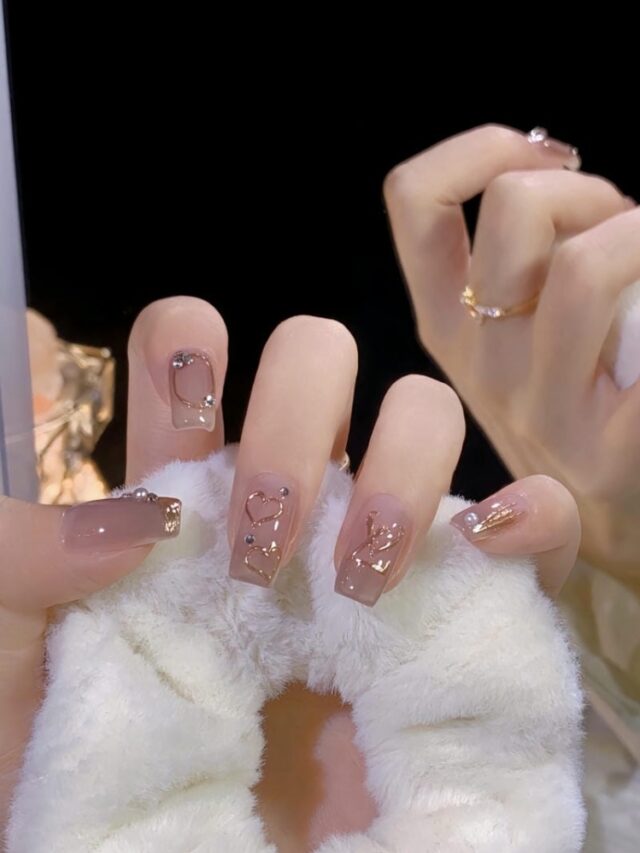 Mẫu nail LV sang chảnh: Thiết kế thời thượng và đẳng cấp 2025