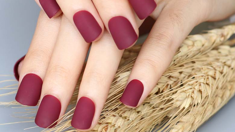 Bộ dụng cụ làm nail chuyên nghiệp đảm bảo vệ sinh, phòng ngừa móng tay bị xanh do nhiễm khuẩn