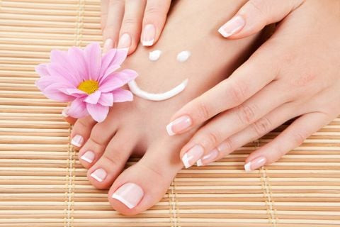 Bộ sản phẩm chăm sóc móng tay da beo chuyên nghiệp giúp móng chắc khỏe