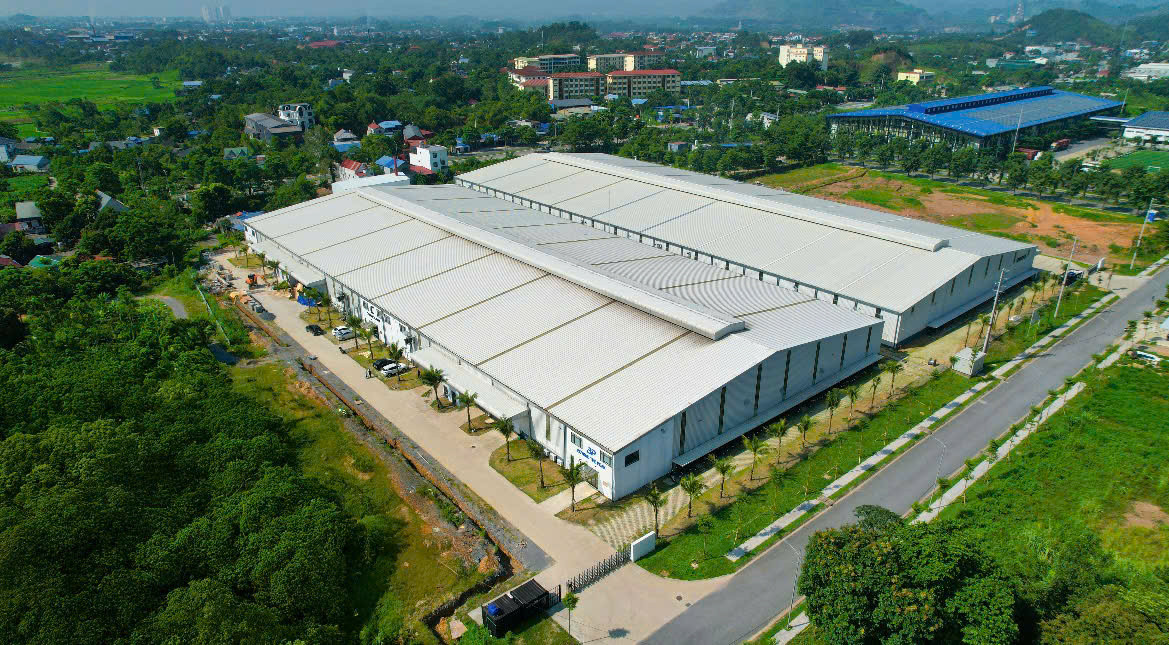 Công Ty TNHH Sơn Móng Tay Beyond The Peak: Tiên Phong Ngành Nail Việt Bộ sưu tập sơn móng tay Beyond The Peak với nhiều màu sắc rực rỡ và đa dạng