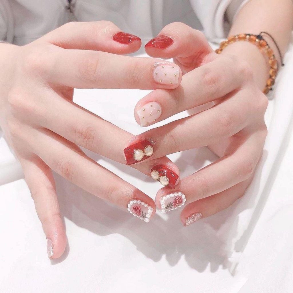 Chăm sóc móng tay kỹ lưỡng để có bộ nail cô dâu đẹp