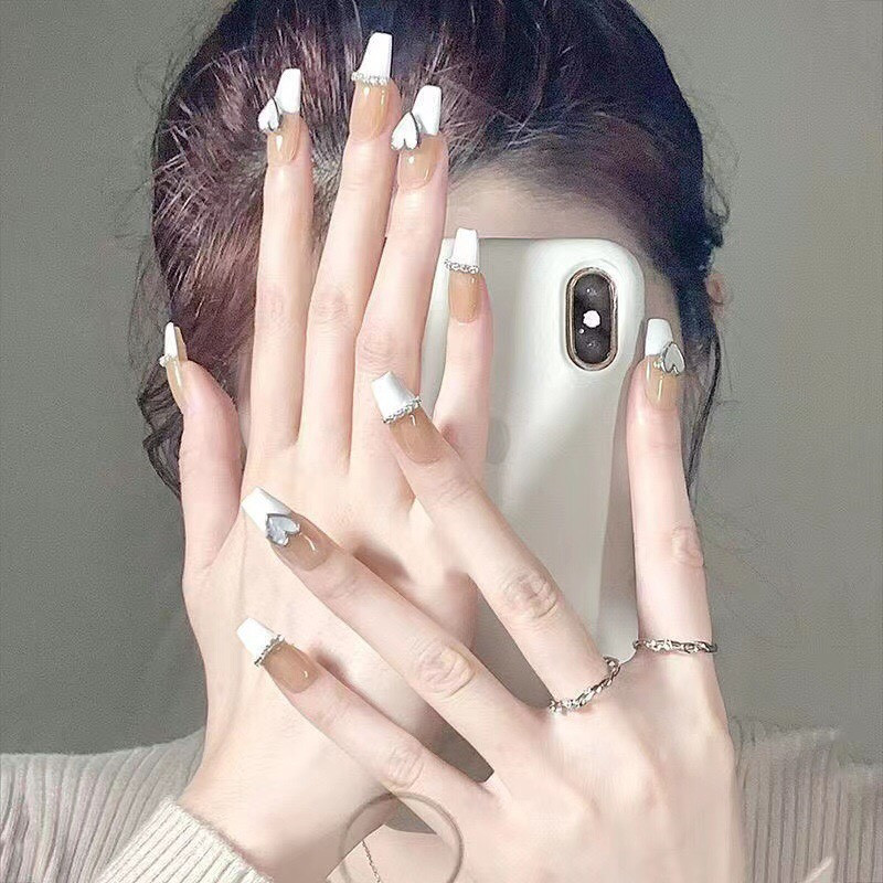 Charm trái tim lấp lánh đính móng tay