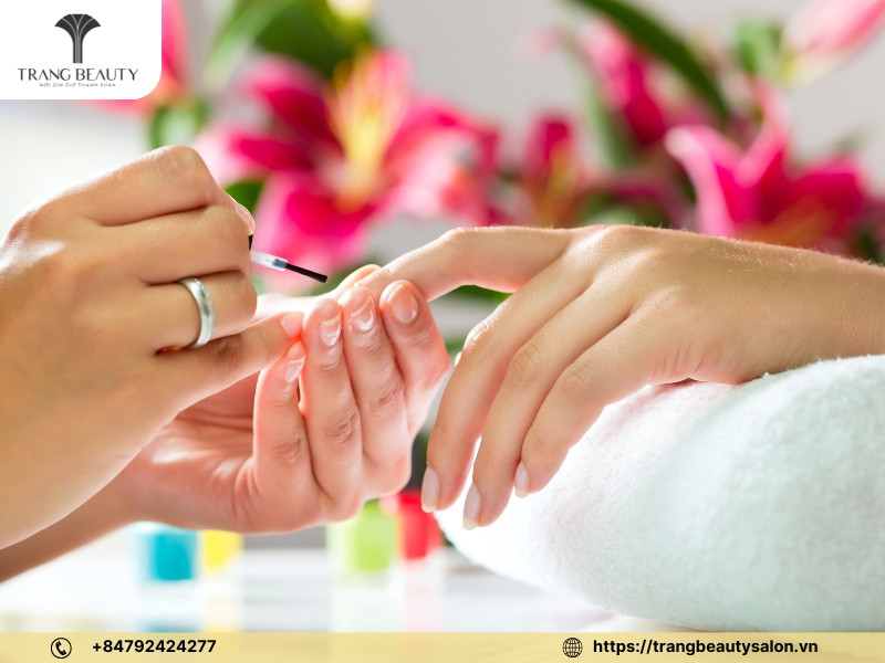 Chương trình đào tạo không chỉ chú trọng đến kỹ thuật sơn gel