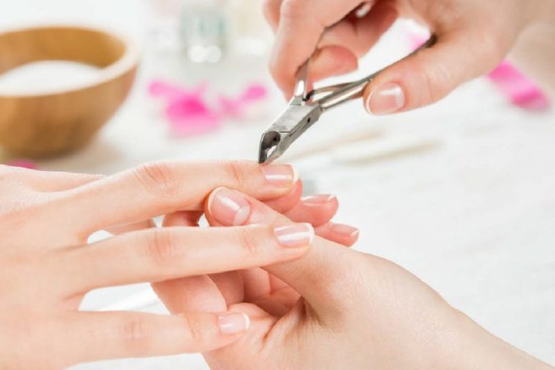 Dụng cụ làm móng được khử trùng kỹ lưỡng