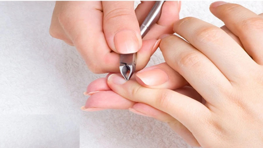 Dụng cụ làm nail ký gửi an toàn