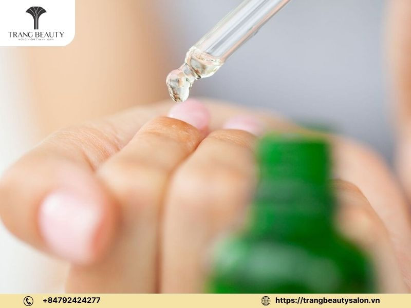 Dưỡng móng tay xà cừ bằng tinh dầu