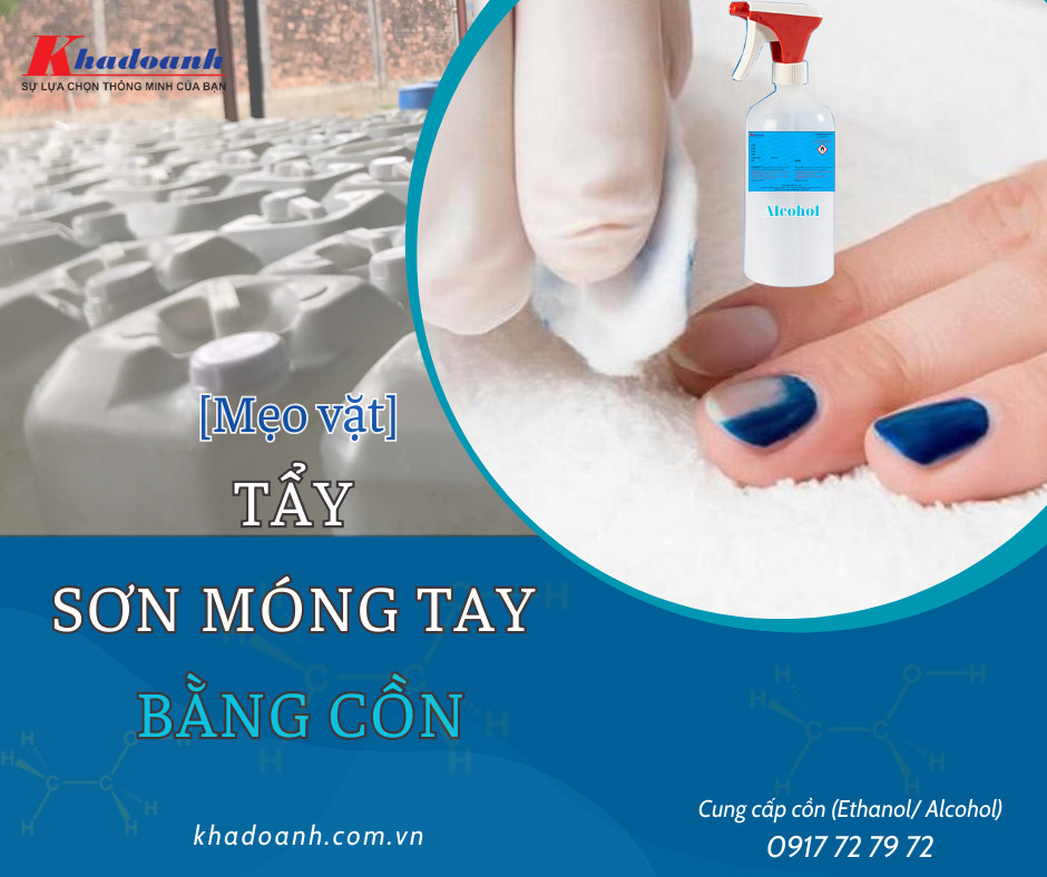 Hình ảnh minh họa quá trình tẩy sơn móng tay bằng cồn 70 độ thay thế acetone