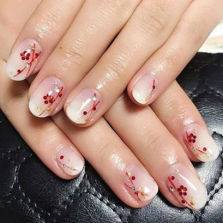 Hướng dẫn cách vẽ móng tay hình hoa anh đào đơn giản
