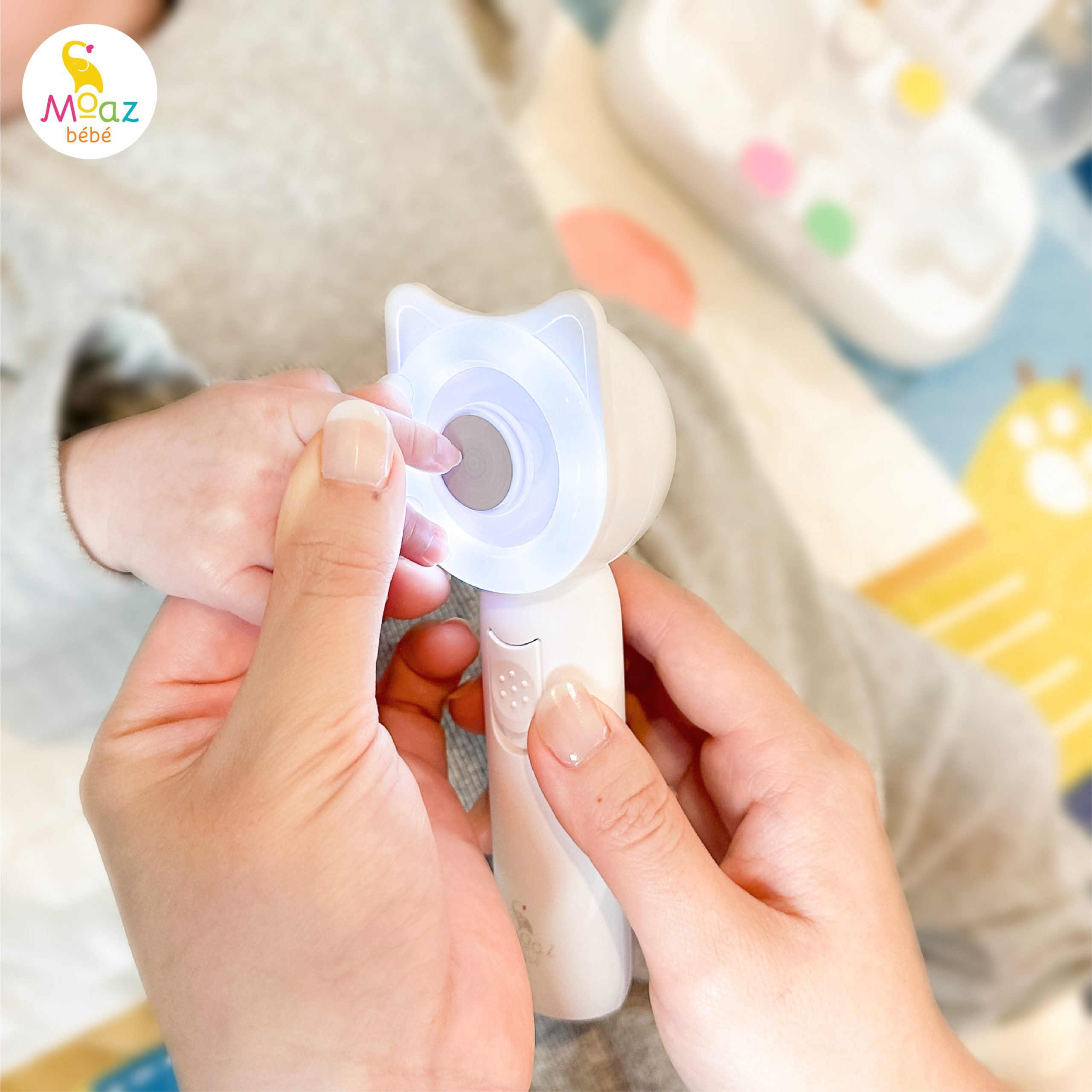Hướng dẫn sử dụng máy bấm móng tay điện tử cho bé sơ sinh