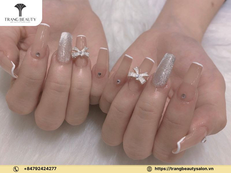 Kiểu móng phong cách Pháp sang trọng, hướng dẫn cho người mới học