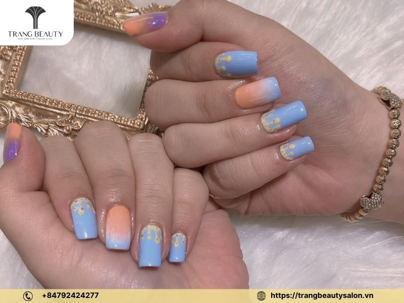 Màu gel móng tay ombre chuyển màu