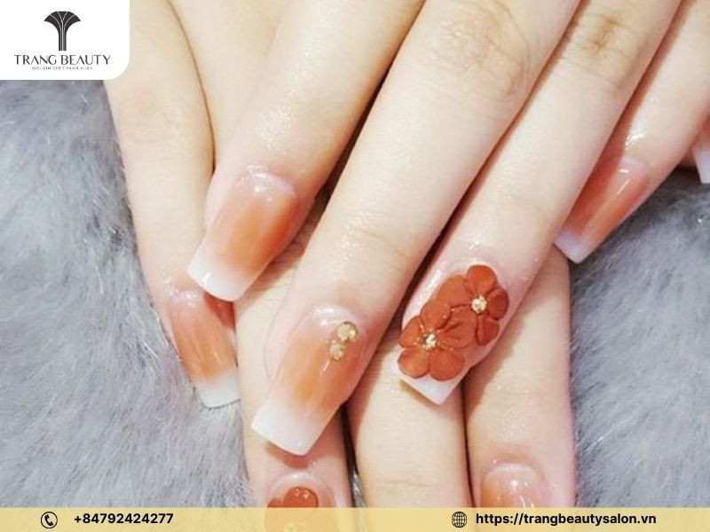 Mẫu móng tay xà cừ cam ấm áp