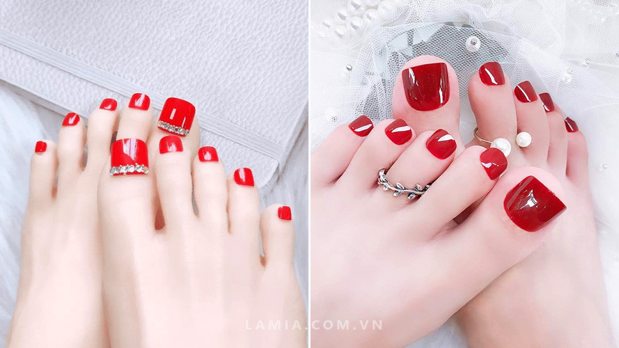 Mẫu nail art móng chân màu đỏ quyến rũ