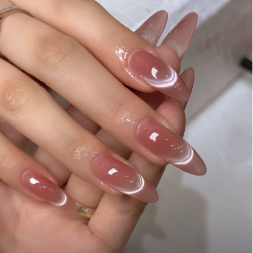 Mẫu nail mắt mèo đẹp với hiệu ứng ánh sáng tinh tế