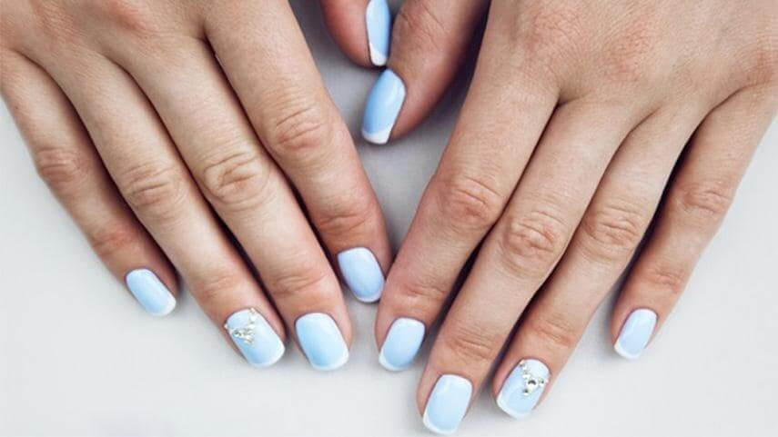 Mẫu nail xanh pastel nữ tính, dịu dàng cho da ngăm