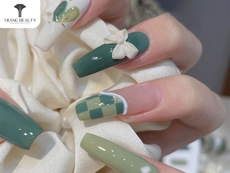 móng tay đính nơ cho học sinh thanh lịch màu xanh năng động