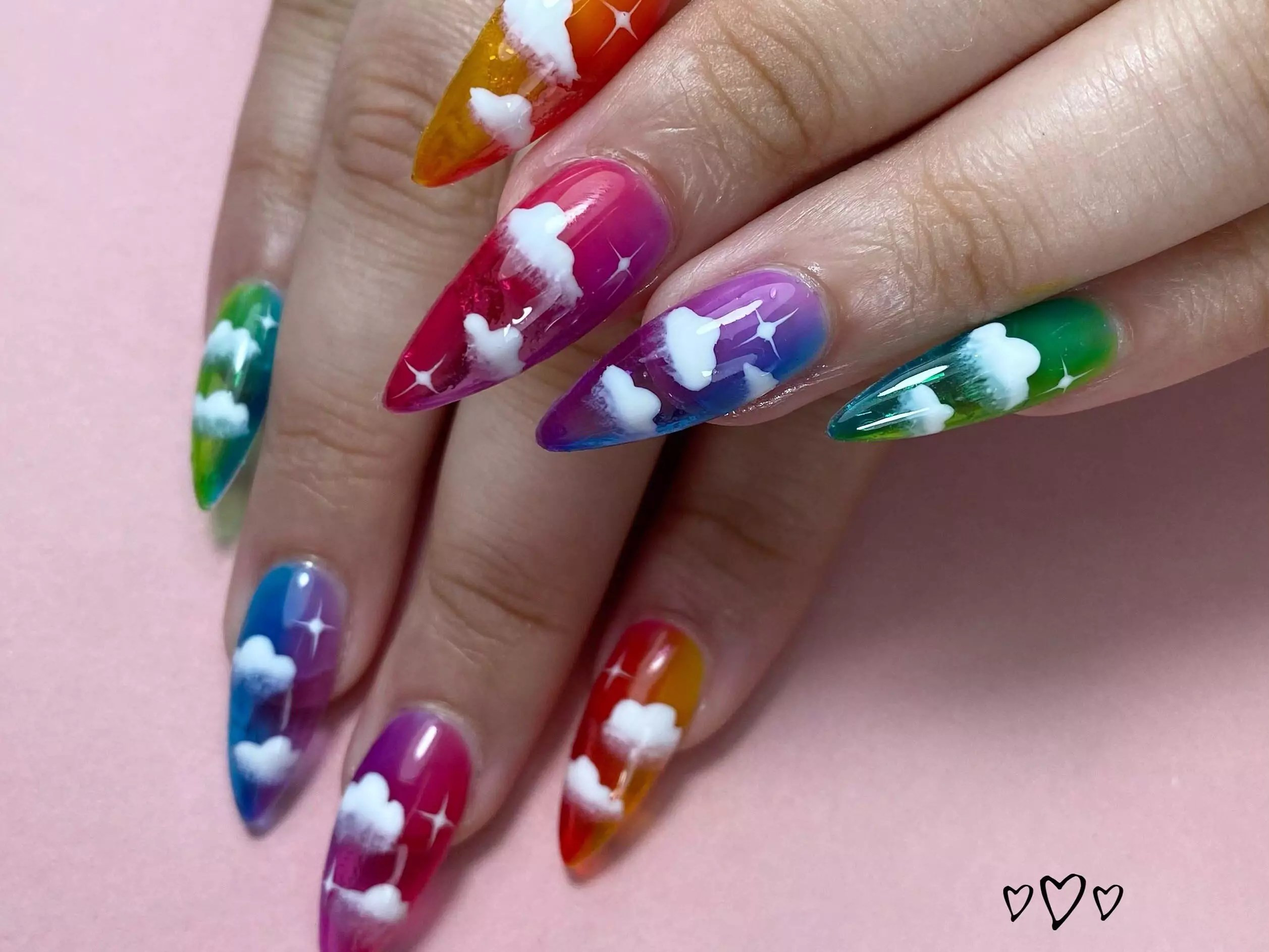 Móng tay giả màu thạch Ombre đa sắc sống động