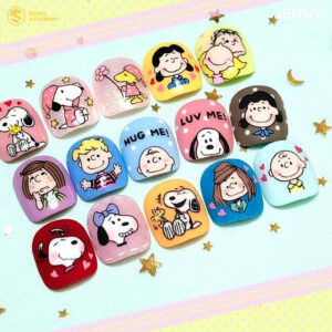 Móng tay trẻ em đẹp với họa tiết Snoopy đáng yêu