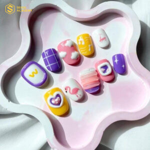 Móng tay trẻ em đẹp với màu sắc luôn được đầu tư cho các bộ nail