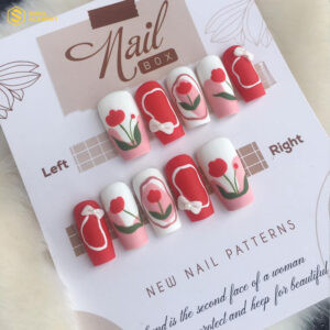 Móng tay trẻ em đẹp với nail hoa họa tiết cách điệu sáng tạo