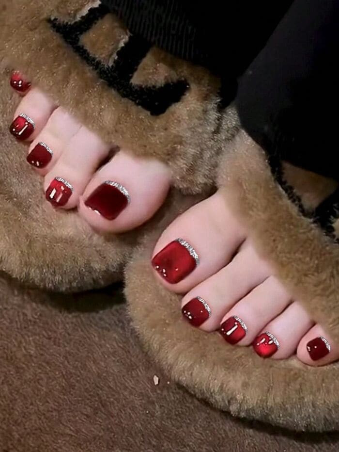 Nail mắt mèo màu đỏ kim tuyến mix charm