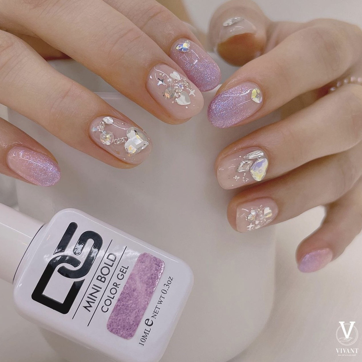 Nail nude hoa văn họa tiết độc đáo