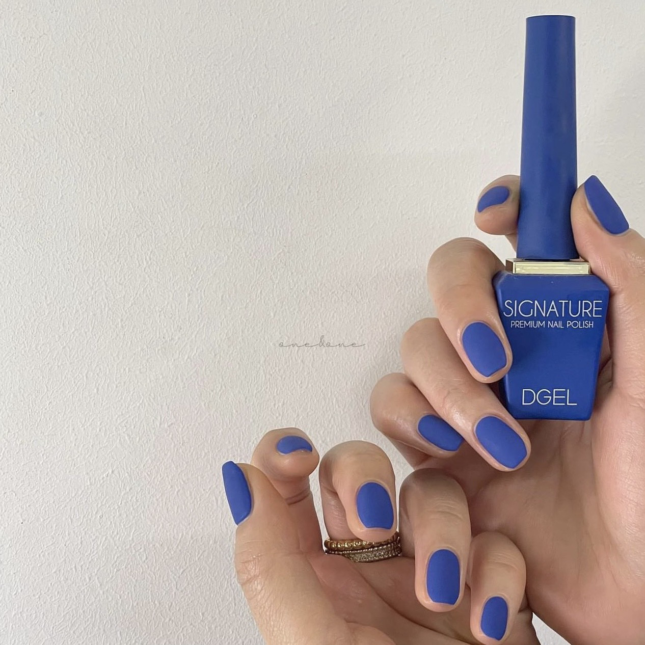 Nail xanh ngọc với hiệu ứng chuyển màu tinh tế