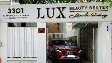Phòng khám Da liễu Lux Beauty Center uy tín khám móng chân