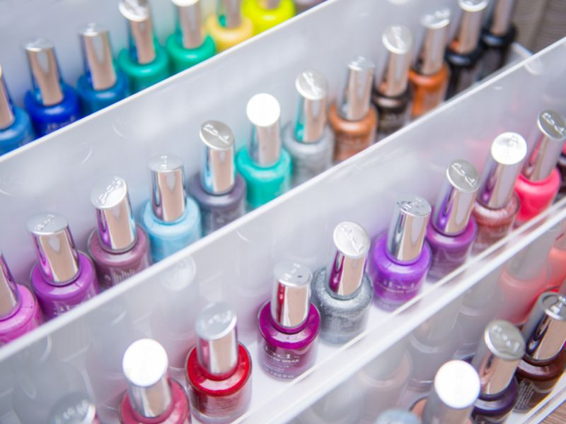 Phụ kiện Nails Sài Thành là địa chỉ tin cậy cho những ai tìm kiếm keo dán móng tay giả và các sản phẩm nail chất lượng với giá cả phải chăng.