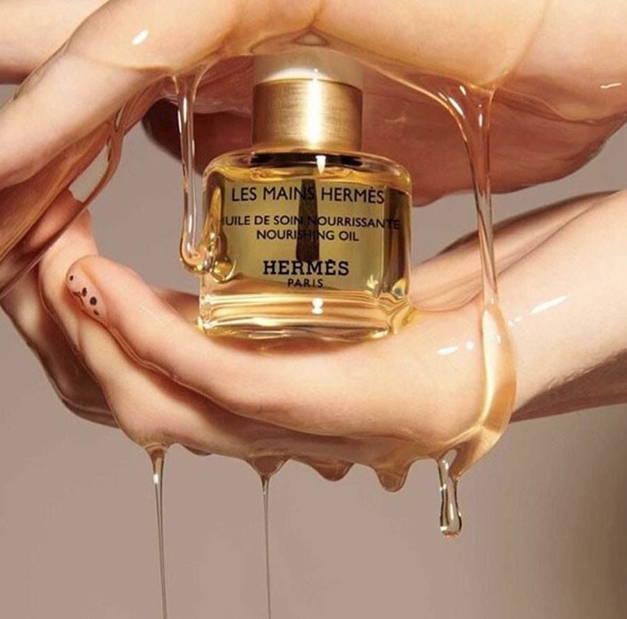 Sản phẩm dưỡng móng tay chuyên sâu giúp móng dài khỏe