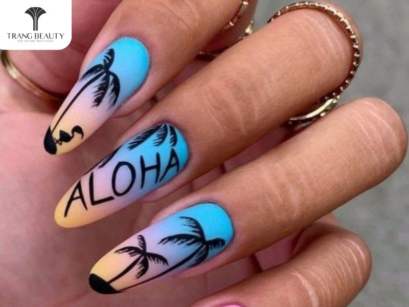 Sơn Móng Tay Đi Biển: Khám Phá Hơn 50 Mẫu Nail Đẹp Nổi Bật Mùa Hè Sơn móng tay đi biển với chữ 'Aloha' trên nền móng đơn sắc