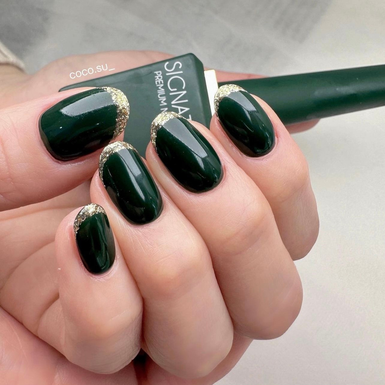 Sơn Móng Tay Xanh Ngọc: Khám Phá Vẻ Đẹp Sang Trọng & Tinh Tế Sơn Móng Tay Xanh Ngọc: Khám Phá Vẻ Đẹp Sang Trọng & Tinh Tế