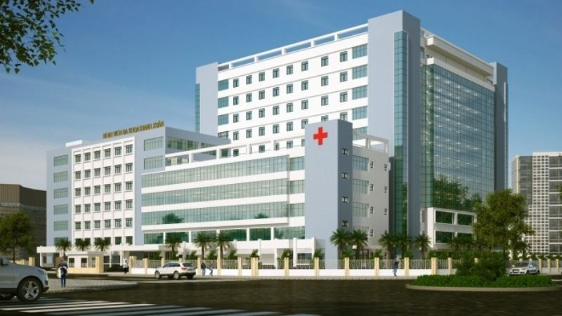 Thăm khám tại bệnh viện uy tín để được tư vấn phác đồ trị thối móng chân